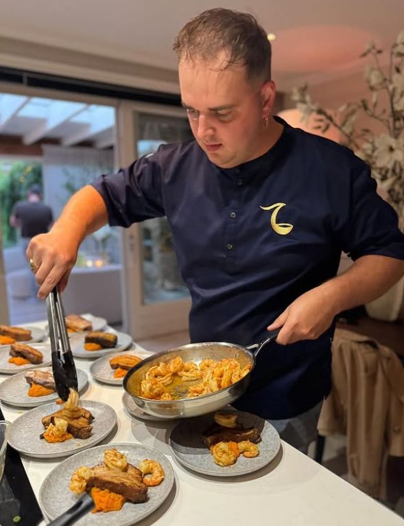 Jonathan Bakker kookt aan huis